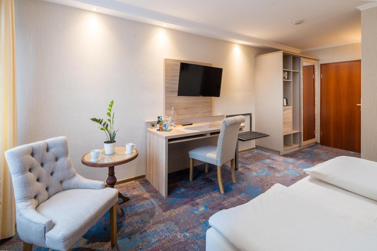 Best Western Hotel Am Papenberg เกิตทิงเงน ภายนอก รูปภาพ